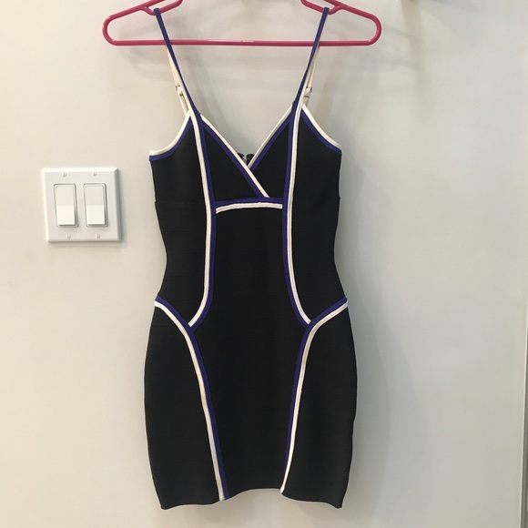 Guess Dresses & Skirts - GUESS little black dress *worn once*